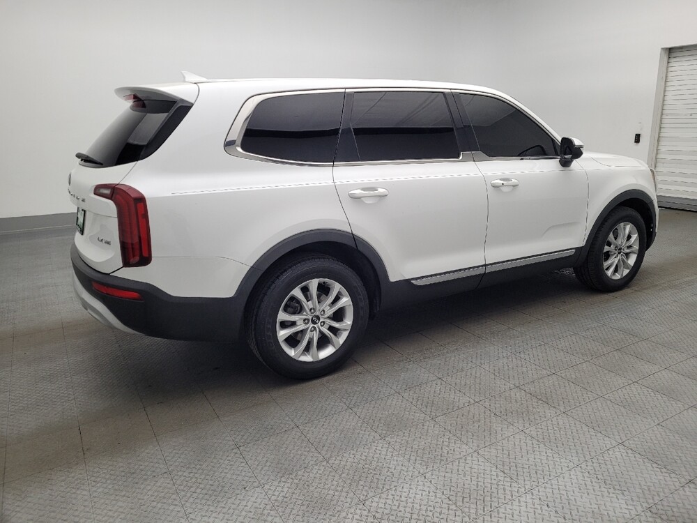 2020 Kia Telluride in Savannah, GA 31419 - 18122324 10