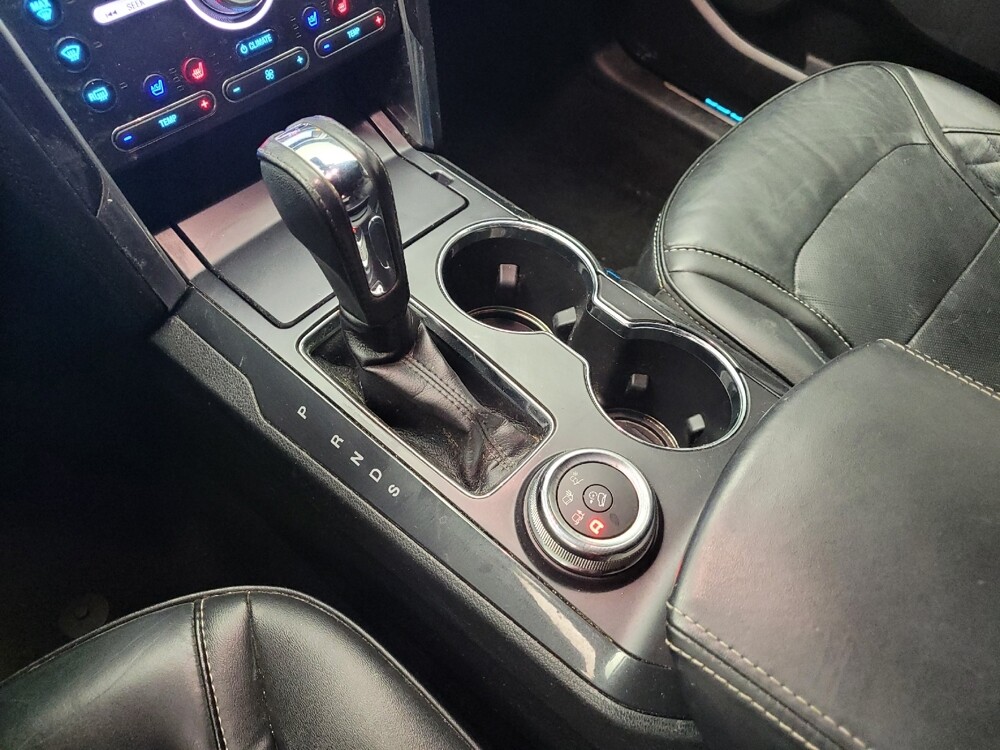 2018 Ford Explorer in Grand Rapids, MI 49508 - 18122328 26