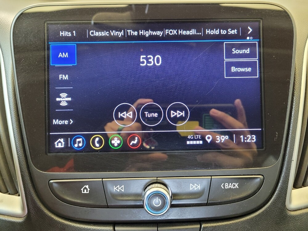 2024 Chevrolet Malibu in Columbus, OH 43228 - 18122330 25