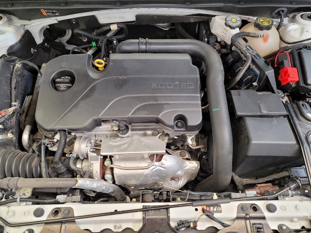 2024 Chevrolet Malibu in Columbus, OH 43228 - 18122330 30