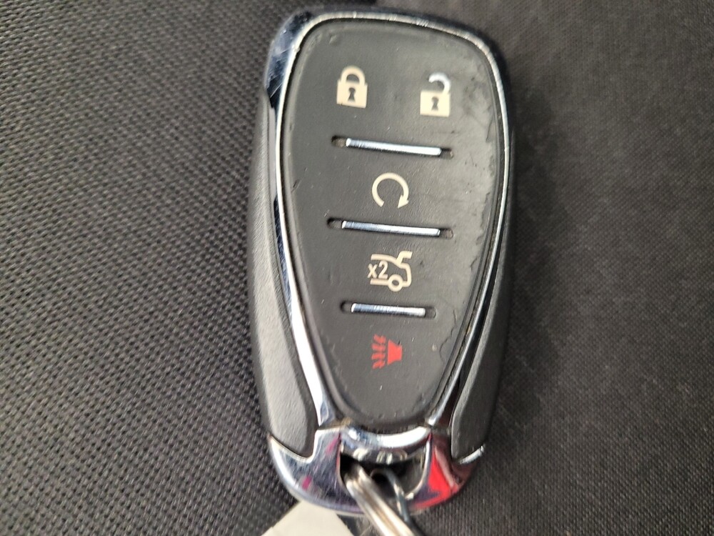 2024 Chevrolet Malibu in Columbus, OH 43228 - 18122330 32