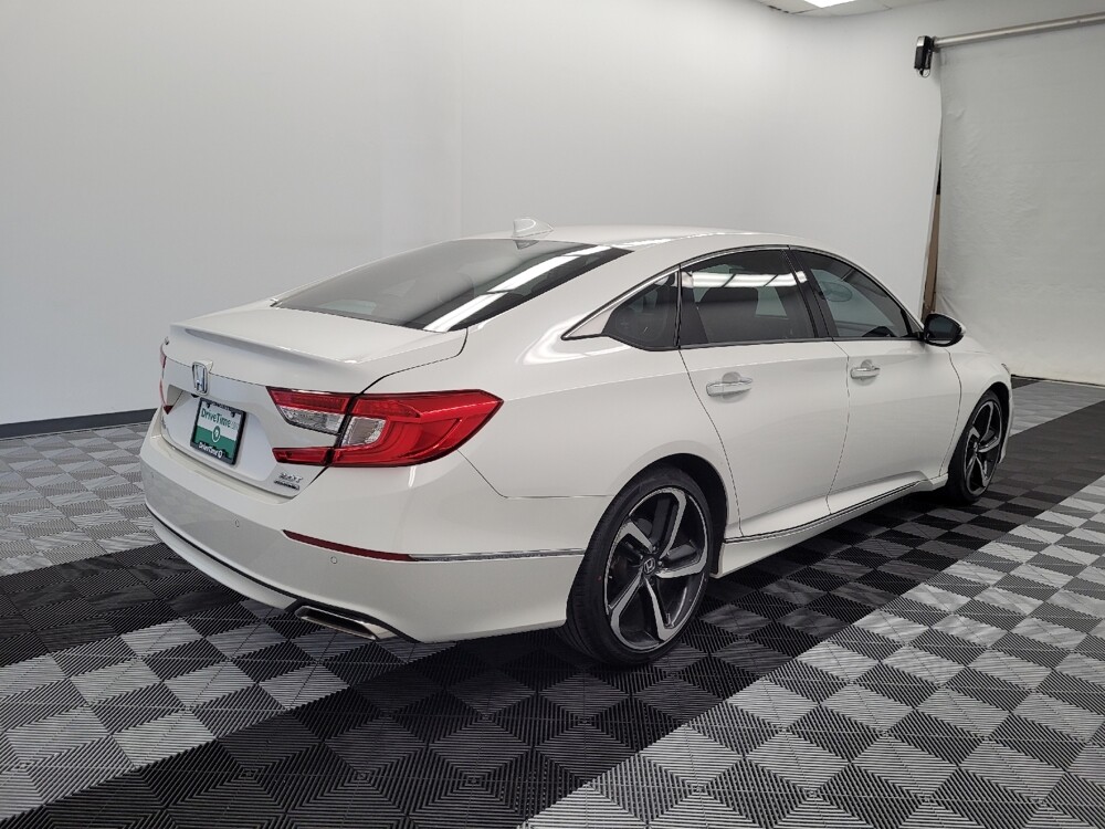 2019 Honda Accord in Houston, TX 77074 - 18122331 9