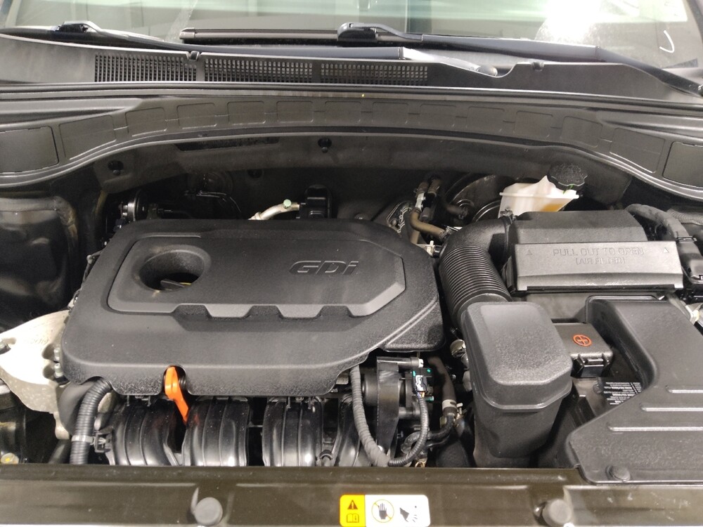 2018 Hyundai Santa Fe in Columbus, OH 43231 - 18122333 30