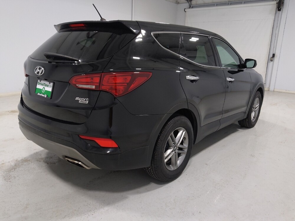 2018 Hyundai Santa Fe in Columbus, OH 43231 - 18122333 9