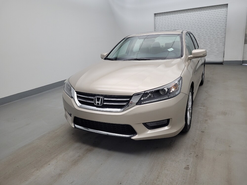 2015 Honda Accord in Columbus, OH 43228 - 18122336 15