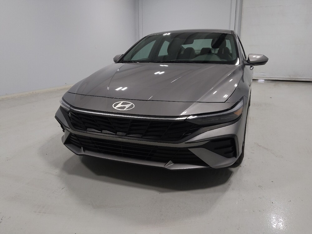 2025 Hyundai Elantra in Columbus, OH 43231 - 18122338 14