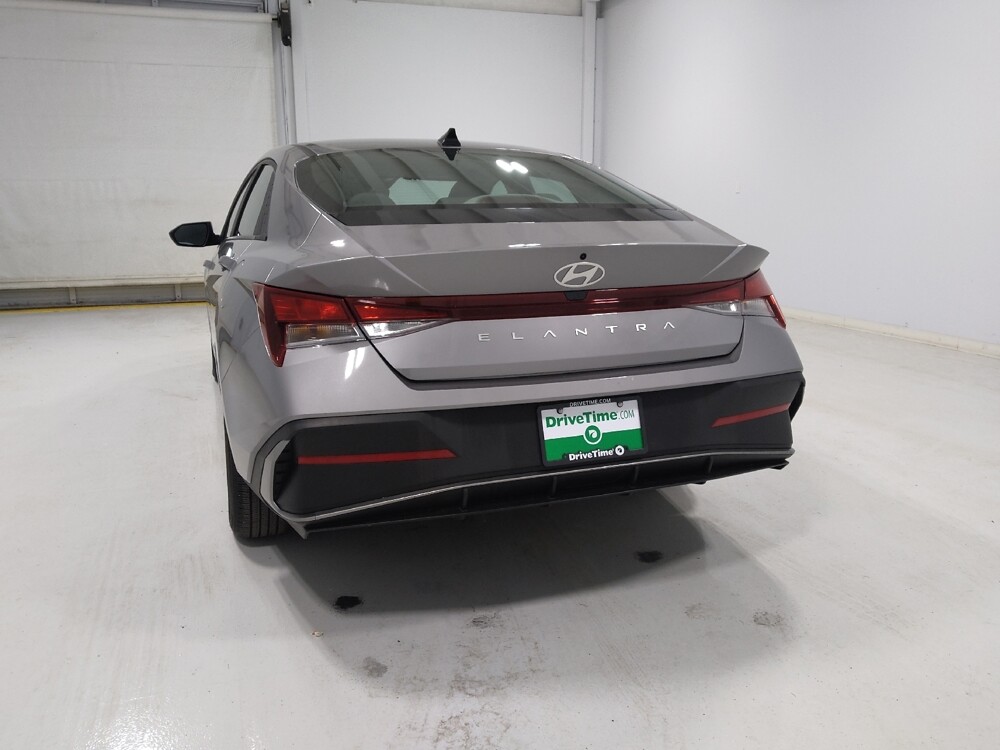 2025 Hyundai Elantra in Columbus, OH 43231 - 18122338 6