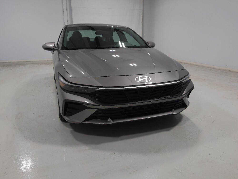 2025 Hyundai Elantra in Columbus, OH 43231 - 18122338 13