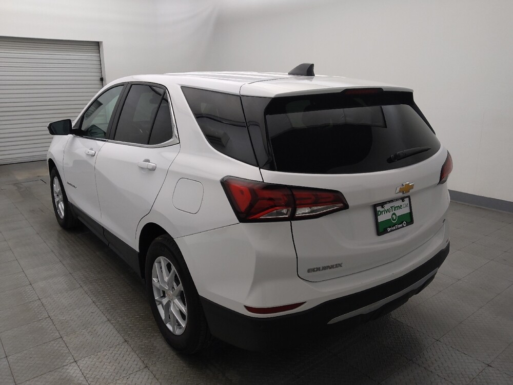 2024 Chevrolet Equinox in Houston, TX 77074 - 18122342 5
