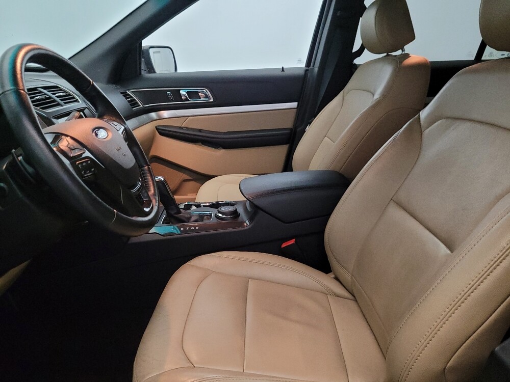 2017 Ford Explorer in Pittsburgh, PA 15236 - 18122344 17