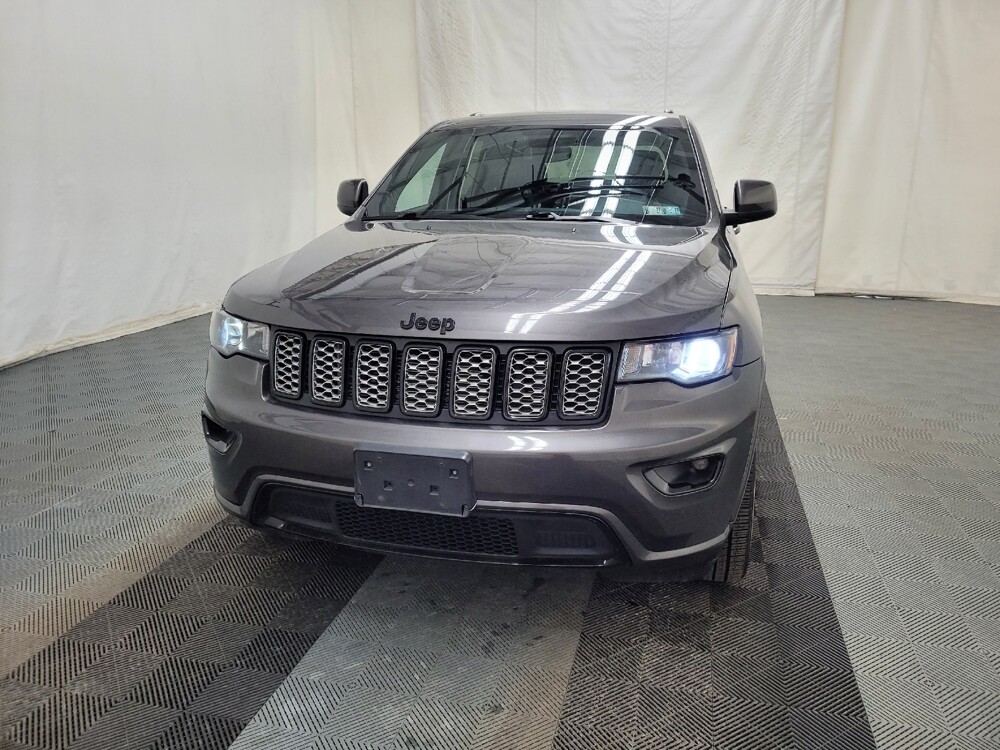 2020 Jeep Grand Cherokee in Allentown, PA 18103 - 18122345 15