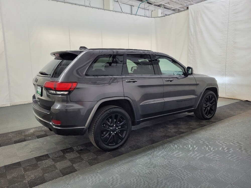 2020 Jeep Grand Cherokee in Allentown, PA 18103 - 18122345 10
