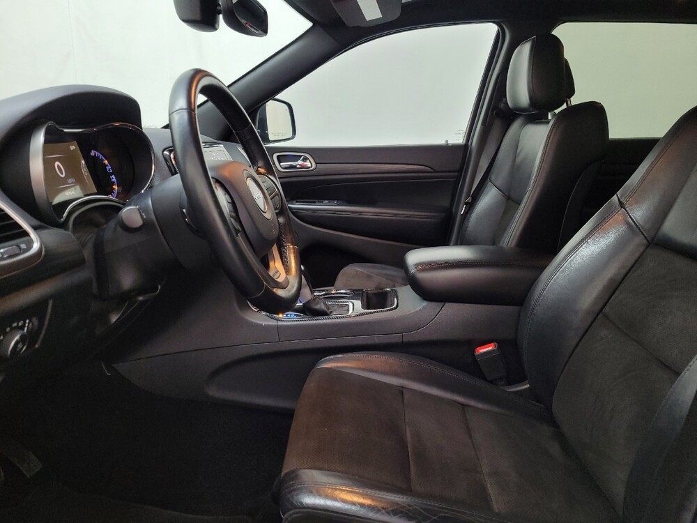 2020 Jeep Grand Cherokee in Allentown, PA 18103 - 18122345 17