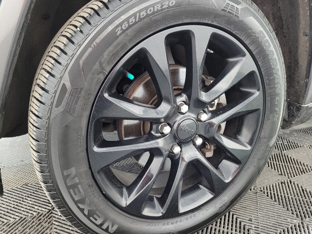 2020 Jeep Grand Cherokee in Allentown, PA 18103 - 18122345 31