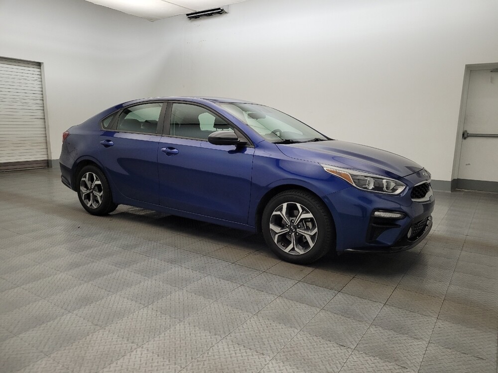 2019 Kia Forte in Chandler, AZ 85225 - 18122350 11