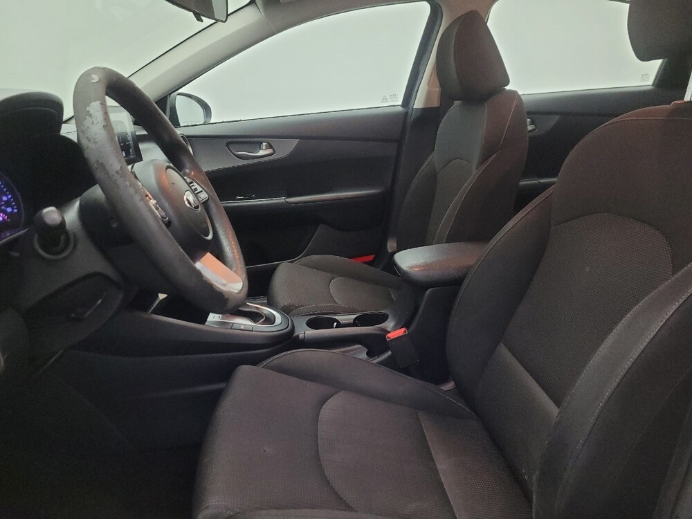 2019 Kia Forte in Chandler, AZ 85225 - 18122350 17