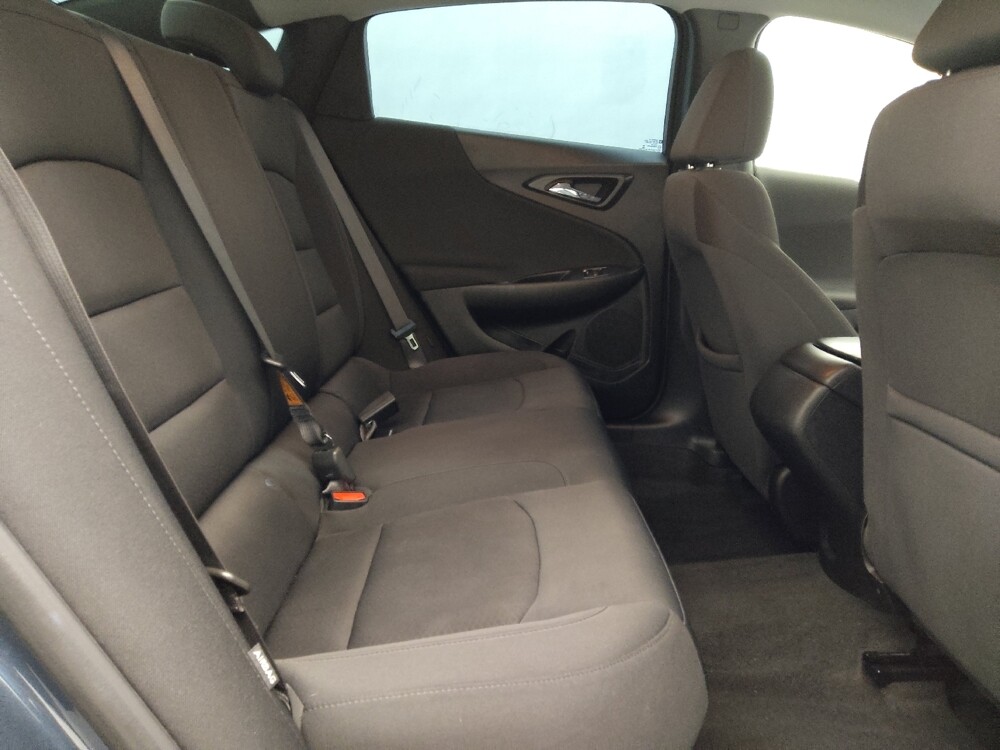 2020 Chevrolet Malibu in Albuquerque, NM 87123 - 18122352 19