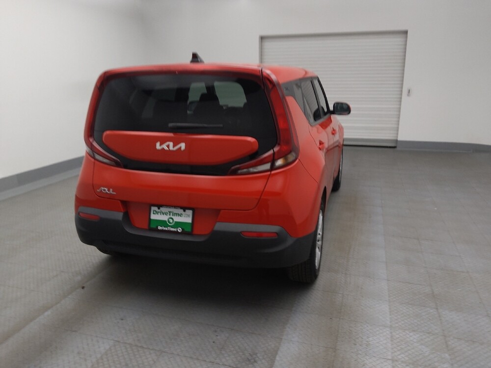 2022 Kia Soul in Albuquerque, NM 87123 - 18122356 7