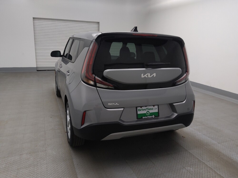 2025 Kia Soul in Albuquerque, NM 87123 - 18122358 6