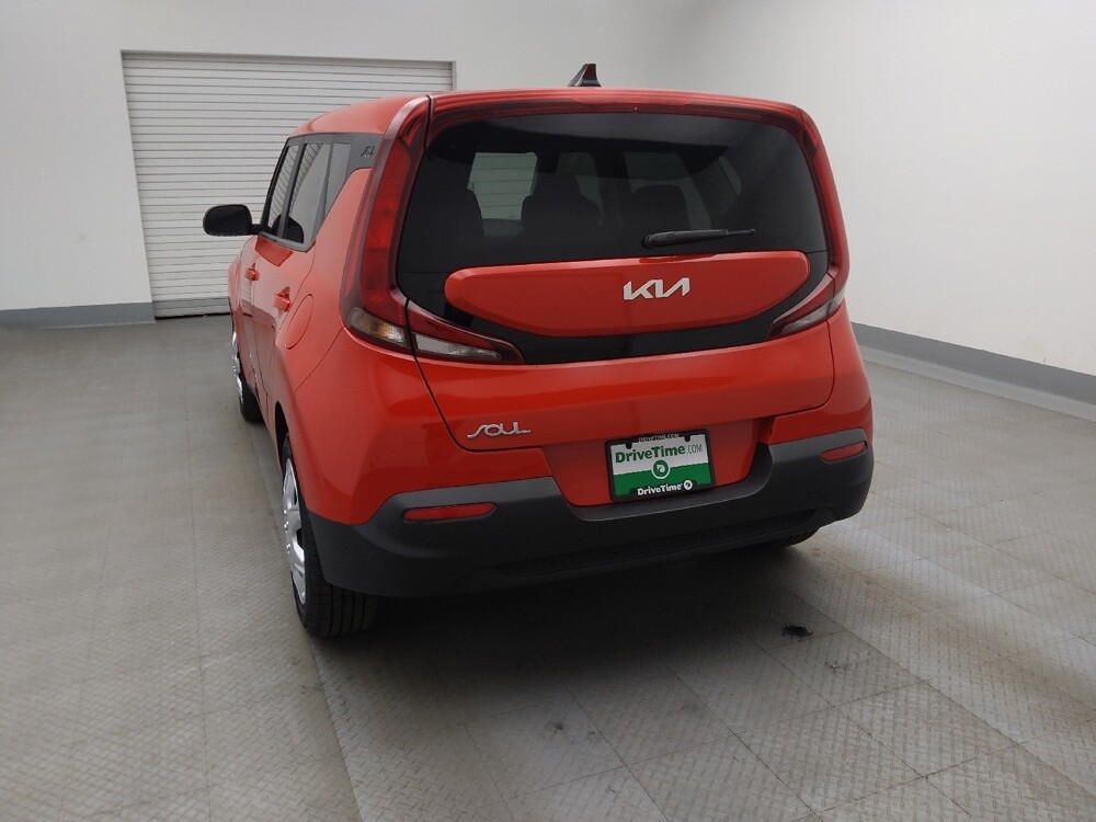 2022 Kia Soul in Albuquerque, NM 87123 - 18122359 6