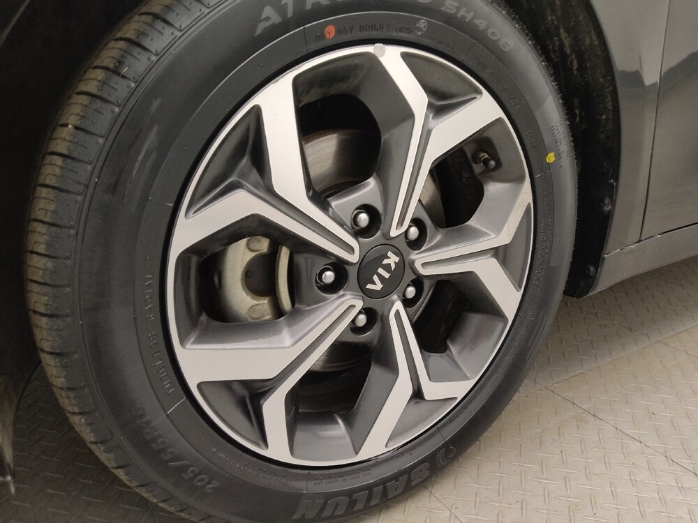 2021 Kia Forte in Albuquerque, NM 87123 - 18122362 31