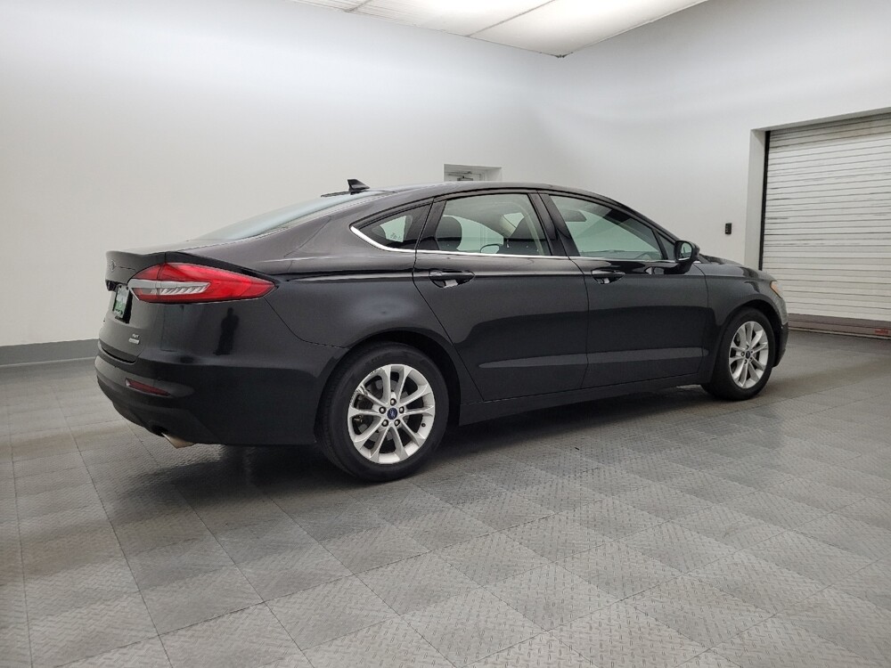 2020 Ford Fusion in Chandler, AZ 85225 - 18122363 10