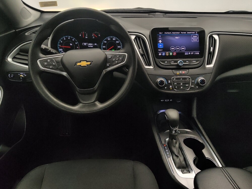 2022 Chevrolet Malibu in Lombard, IL 60148 - 18122366 22