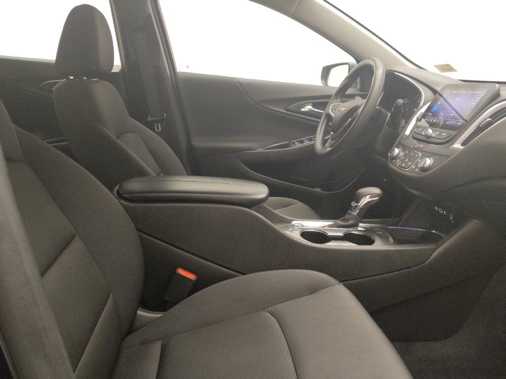 2022 Chevrolet Malibu in Lombard, IL 60148 - 18122366 21