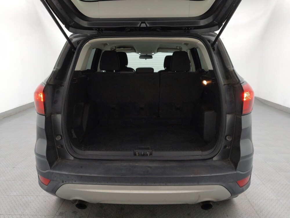 2019 Ford Escape in Columbia, SC 29210 - 18122368 29