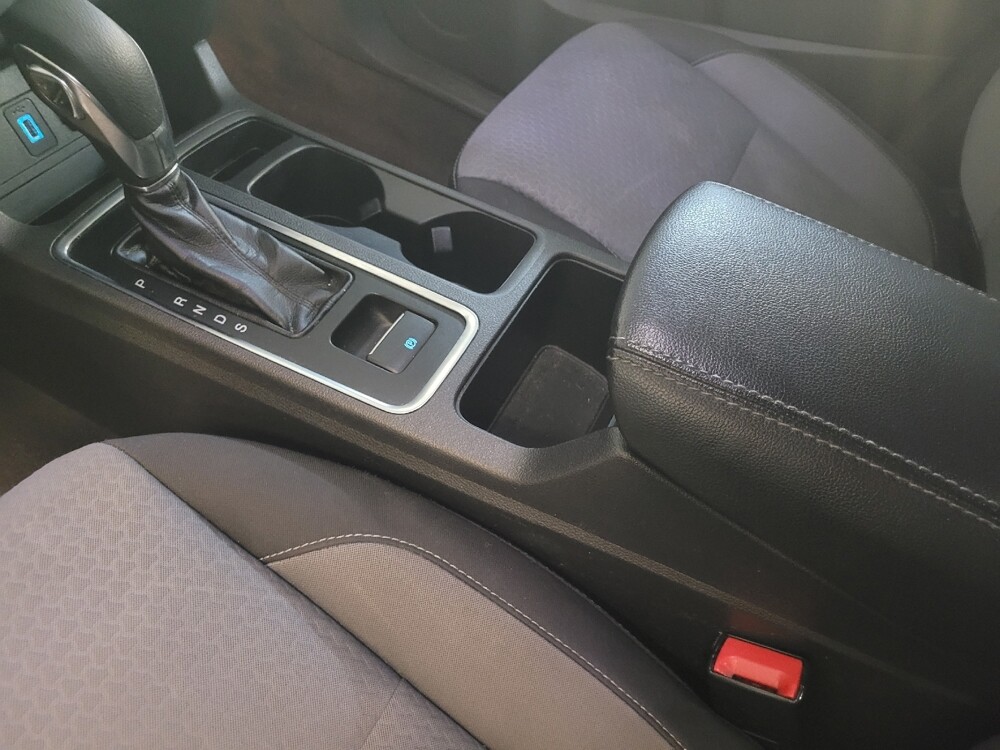 2019 Ford Escape in Columbia, SC 29210 - 18122368 26