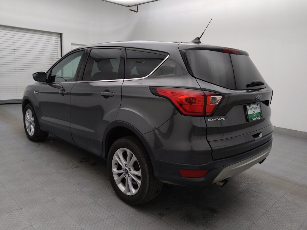 2019 Ford Escape in Columbia, SC 29210 - 18122368 5