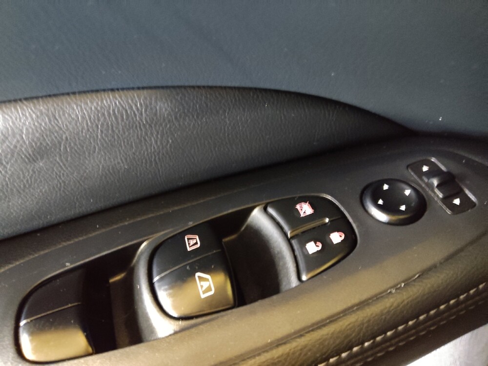 2019 Nissan Pathfinder in Columbia, SC 29210 - 18122369 27