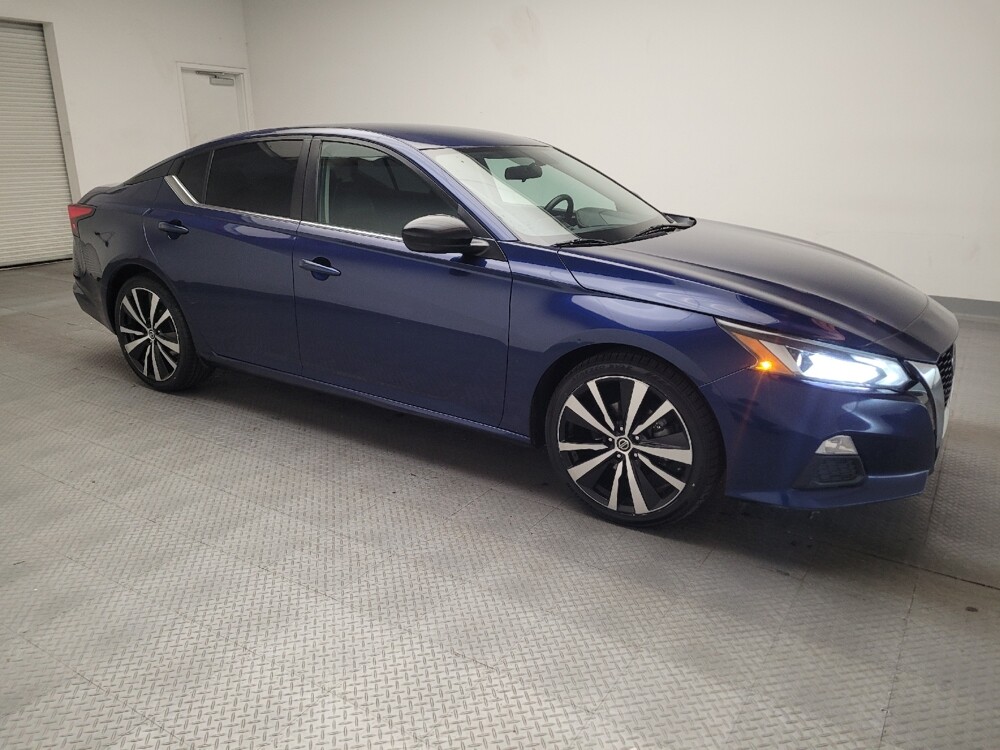 2019 Nissan Altima in Montclair, CA 91763 - 18122370 11