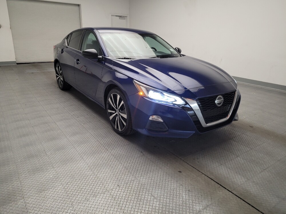 2019 Nissan Altima in Montclair, CA 91763 - 18122370 13