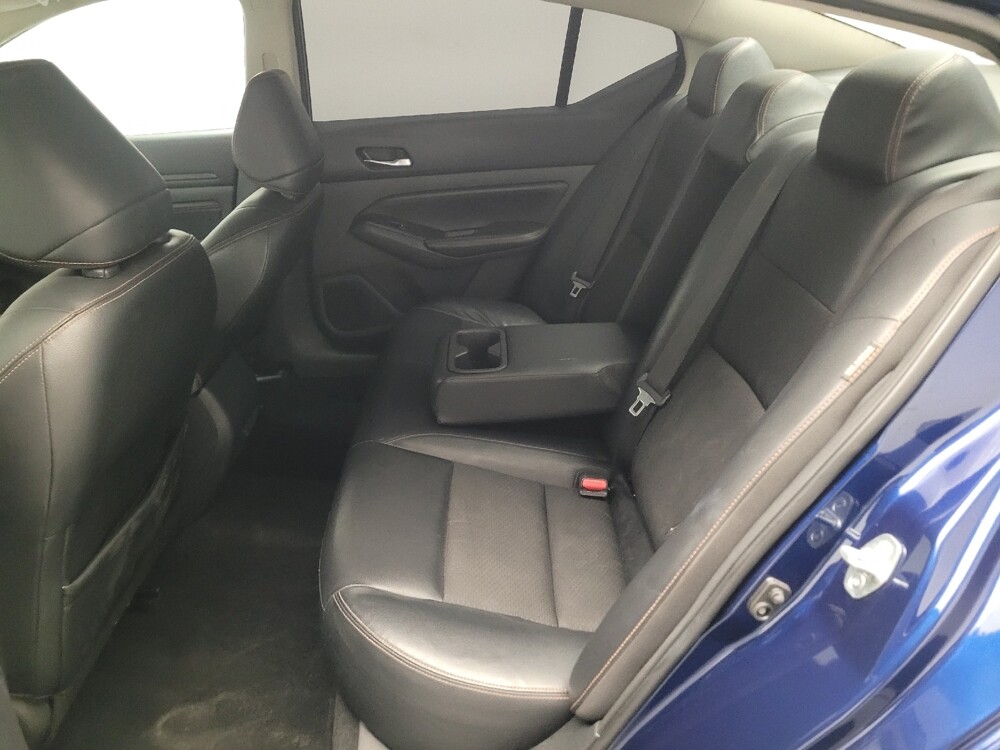 2019 Nissan Altima in Montclair, CA 91763 - 18122370 18