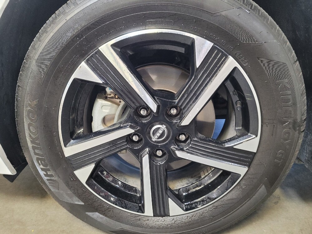 2025 Nissan Sentra in Montclair, CA 91763 - 18122372 31