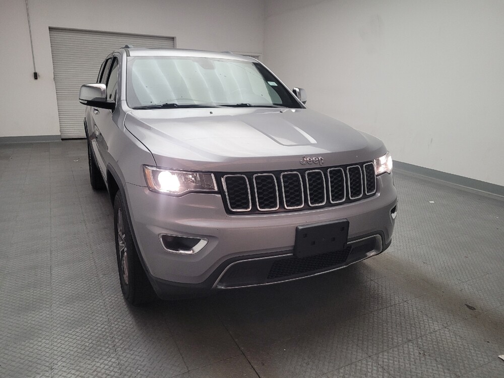 2020 Jeep Grand Cherokee in Riverside, CA 92504 - 18122374 14