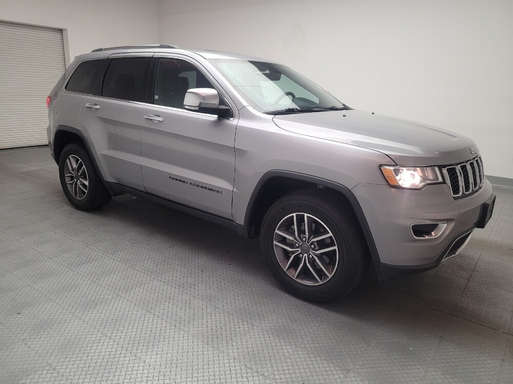 2020 Jeep Grand Cherokee in Riverside, CA 92504 - 18122374 11