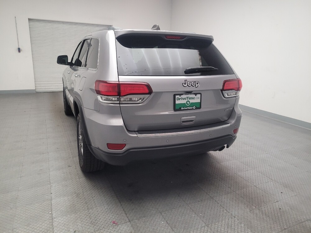 2020 Jeep Grand Cherokee in Riverside, CA 92504 - 18122374 6