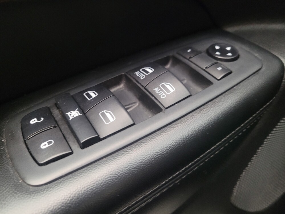 2020 Jeep Grand Cherokee in Riverside, CA 92504 - 18122374 27