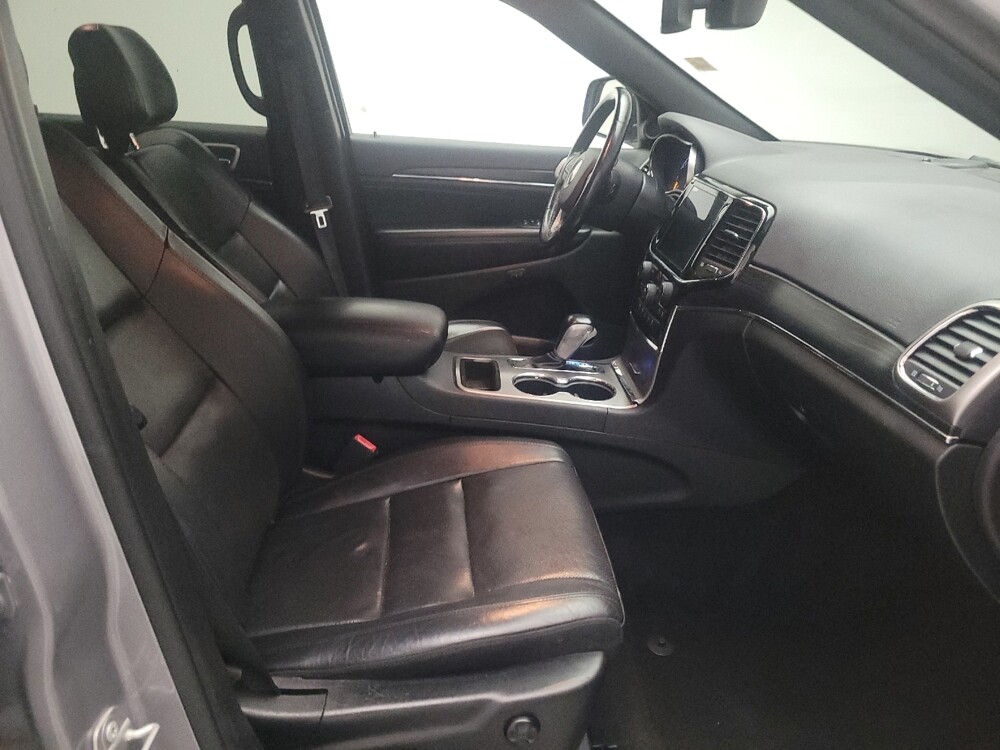 2020 Jeep Grand Cherokee in Riverside, CA 92504 - 18122374 21