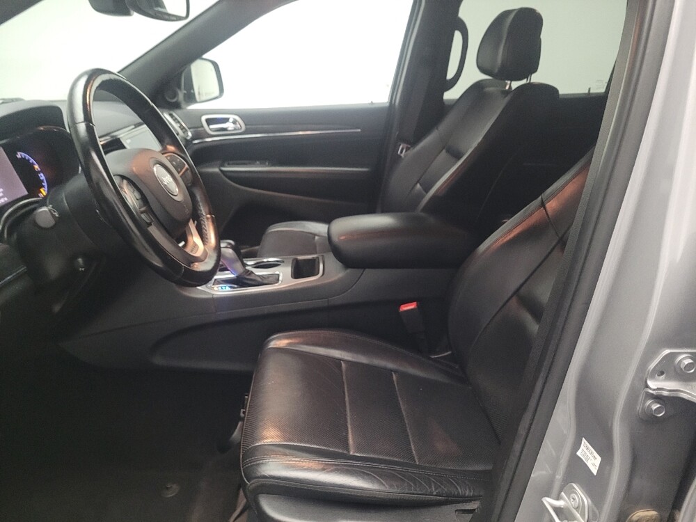 2020 Jeep Grand Cherokee in Riverside, CA 92504 - 18122374 17