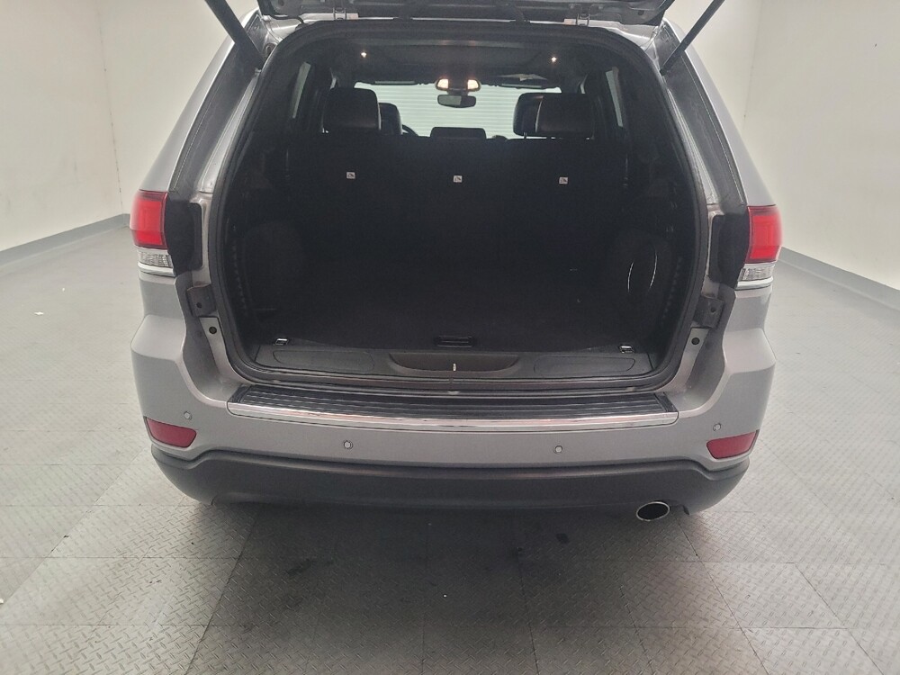 2020 Jeep Grand Cherokee in Riverside, CA 92504 - 18122374 29