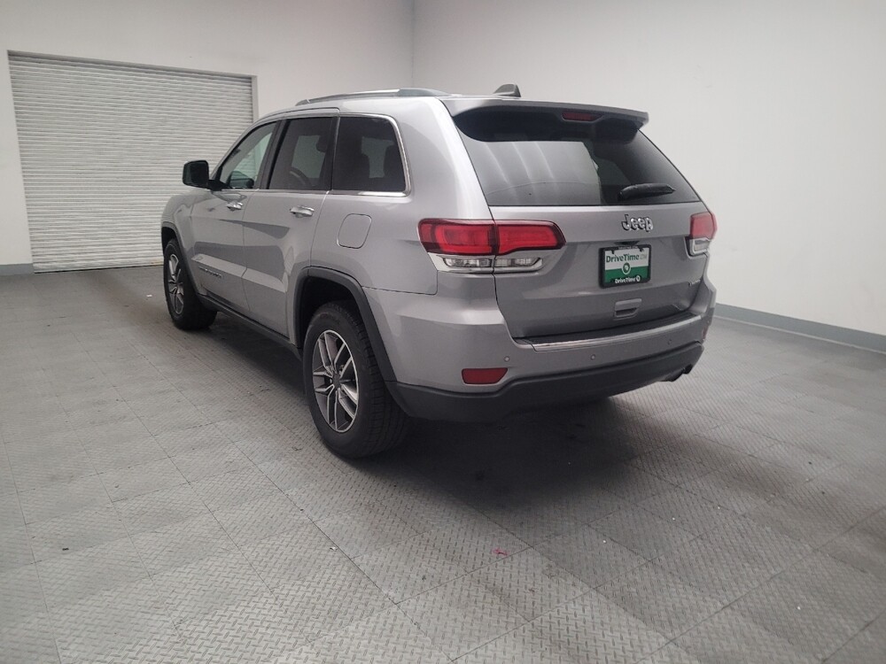 2020 Jeep Grand Cherokee in Riverside, CA 92504 - 18122374 5