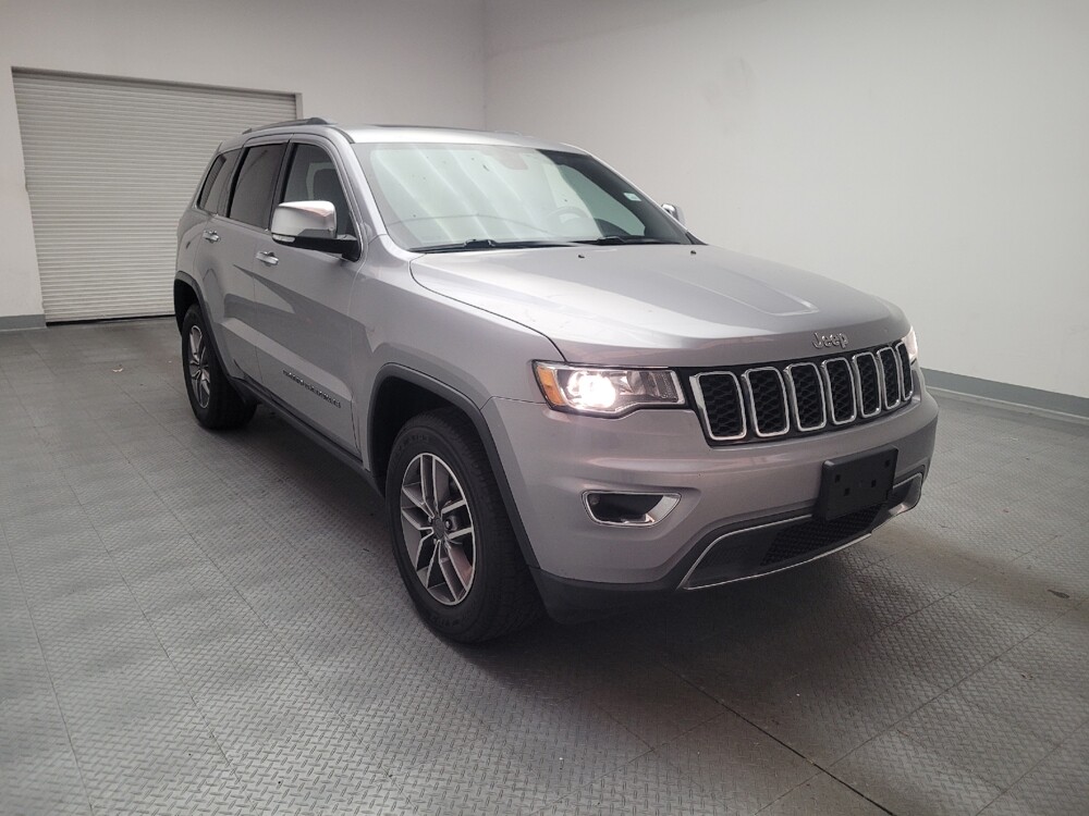 2020 Jeep Grand Cherokee in Riverside, CA 92504 - 18122374 13