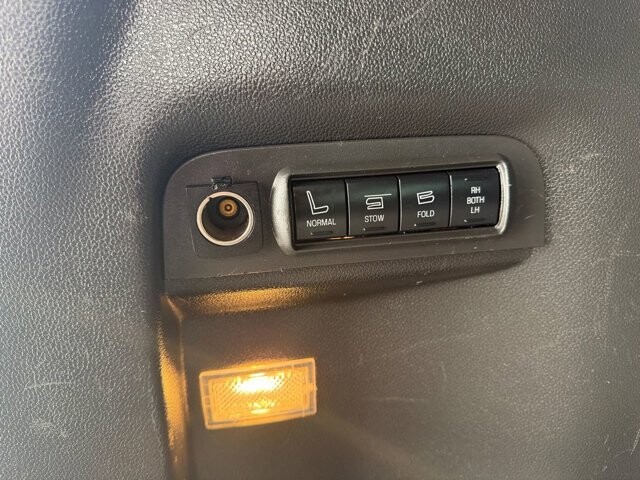 2014 Ford Explorer in Knoxville, TN 37920 - 18122377 29