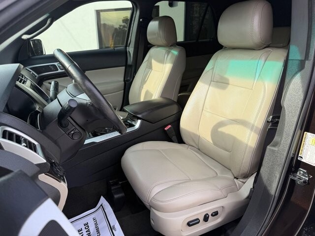 2014 Ford Explorer in Knoxville, TN 37920 - 18122377 14