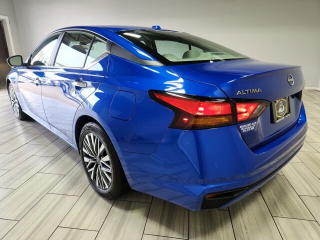 2025 Nissan Altima in Cinnaminson, NJ 08077 - 18122378 3