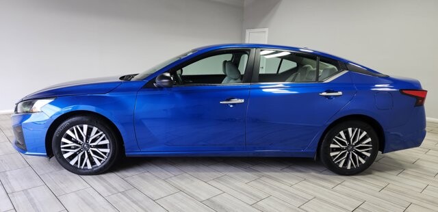 2025 Nissan Altima in Cinnaminson, NJ 08077 - 18122378 2