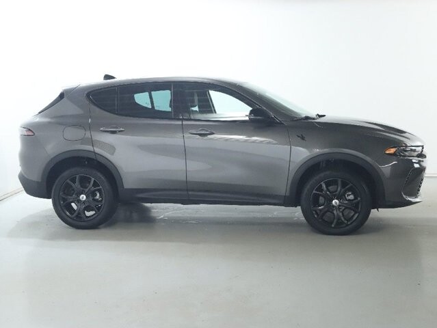 2024 Dodge Hornet in Bedford, OH 44146 - 18122379 11